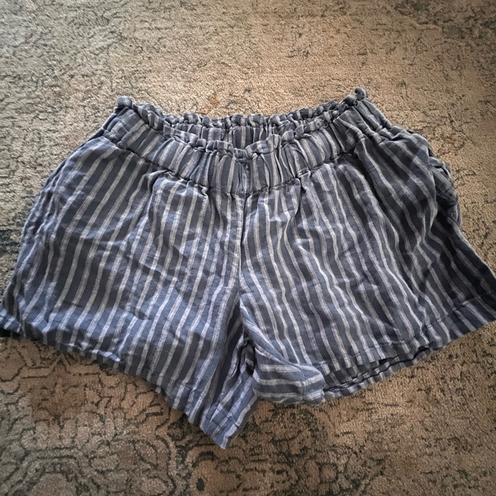 The nines by the hatch shorts- M